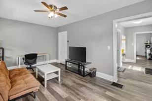 3022 Delmar Ave, Cincinnati, OH 45213 - Photo 3