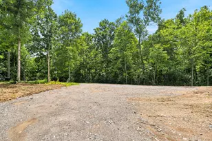 568 Locust Run Rd, Pierce Township, OH 45245 - Photo 15