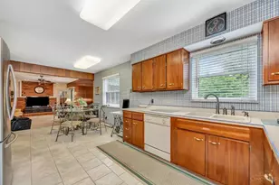 2718 Werkridge Dr, Green Township, OH 45248 - Photo 15