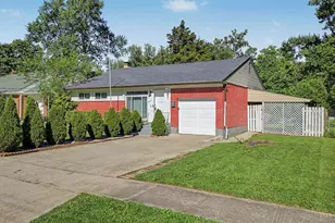 8847 Mockingbird Ln, Springfield Township, OH 45231 - Photo 3