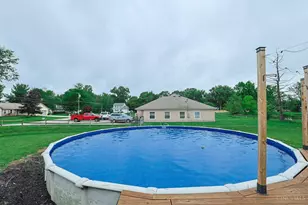 8103 Faller Rd, Hamilton Township, OH 45039 - Photo 35