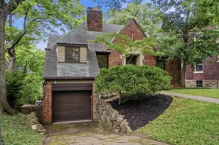 454 Wood Ave, Cincinnati, OH 45220 - Photo 3