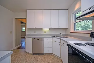 7311 Miami Hills Drive, Madeira, OH 45243 - Photo 13