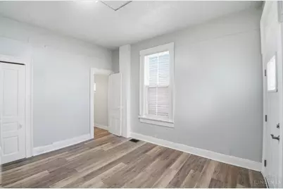506 Maple Street, Elmwood Place, OH 45216 - Photo 11