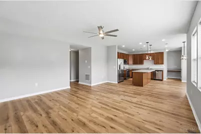 692 Hafton Court, Maineville, OH 45039 - Photo 9