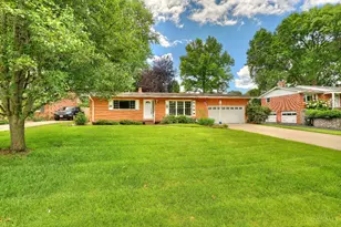 1063 Newcastle Dr, Springfield Township, OH 45231 - Photo 25