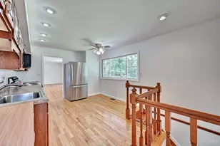 1063 Newcastle Dr, Springfield Township, OH 45231 - Photo 7