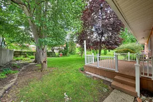 1063 Newcastle Dr, Springfield Township, OH 45231 - Photo 27