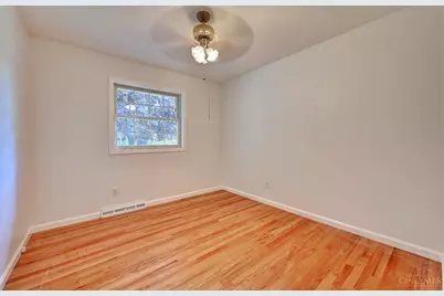 1063 Newcastle Drive, Springfield Township, OH 45231 - Photo 13