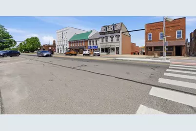 126 N High Street, Hillsboro, OH 45133 - Photo 23