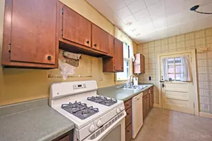 365 Terrace Ave, Cincinnati, OH 45220 - Photo 19