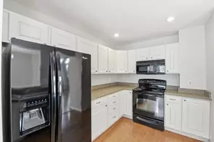 490 Madeira Ct, Union Township, OH 45255 - Photo 15