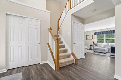 8777 Woolstone Court, Hamilton Township, OH 45039 - Photo 7