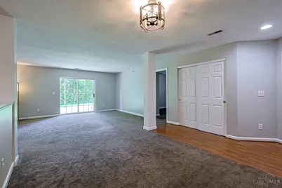 6975 Summit Lake Drive #11, Green Township, OH 45247 - Photo 9