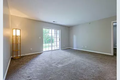 6975 Summit Lake Drive #11, Green Township, OH 45247 - Photo 5