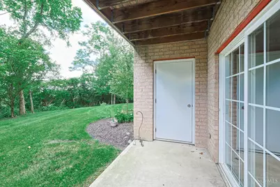 6975 Summit Lake Drive #11, Green Township, OH 45247 - Photo 29
