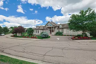 6975 Summit Lake Dr, Green Township, OH 45247 - Photo 35