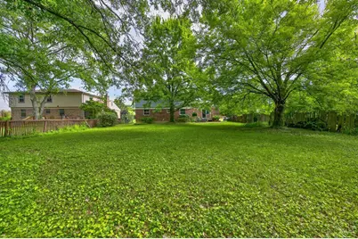 621 Glensprings Drive, Springdale, OH 45246 - Photo 57
