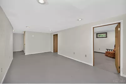 621 Glensprings Drive, Springdale, OH 45246 - Photo 47