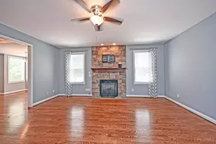 245 Hunter Woods Dr, Oxford, OH 45056 - Photo 7