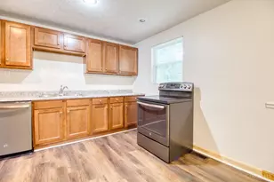 820 Laverty Ln, Anderson Township, OH 45230 - Photo 5