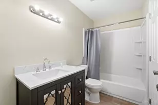 1563 Lemontree Dr, Forest Park, OH 45240 - Photo 13