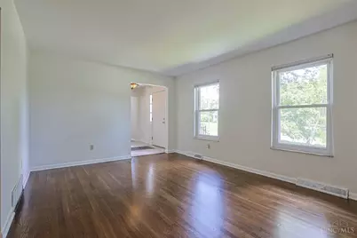 10639 Weil Road, Montgomery, OH 45249 - Photo 5