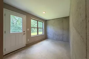 381 Cityscape W Dr, Cincinnati, OH 45205 - Photo 27