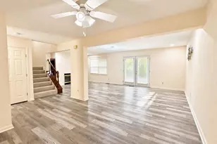 10875 Fallsington Ct, Blue Ash, OH 45242 - Photo 13