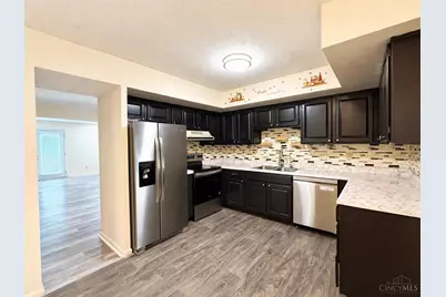 10875 Fallsington Court, Blue Ash, OH 45242 - Photo 11