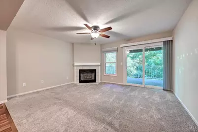 200 Postoak Lane #D, Milford, OH 45150 - Photo 7