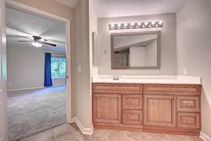 200 Postoak Ln, Milford, OH 45150 - Photo 15