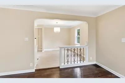 2280 Rosedale Avenue, Golf Manor, OH 45237 - Photo 11