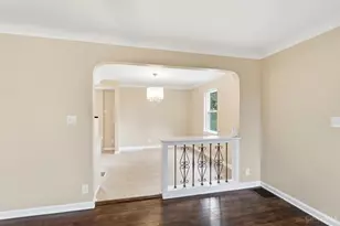 2280 Rosedale Ave, Golf Manor, OH 45237 - Photo 11