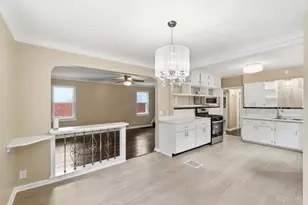 2280 Rosedale Ave, Golf Manor, OH 45237 - Photo 13