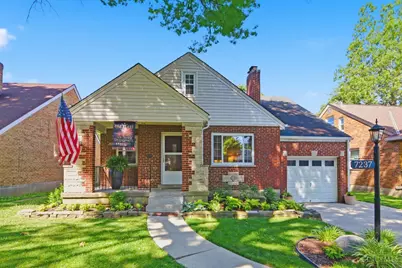 7237 Garden Road, Sycamore Township, OH 45236 - Photo 1