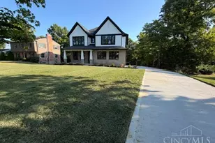 6690 Hitchingpost Ln, Anderson Township, OH 45230 - Photo 1