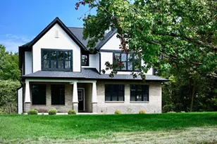 6690 Hitchingpost Ln, Anderson Township, OH 45230 - Photo 1