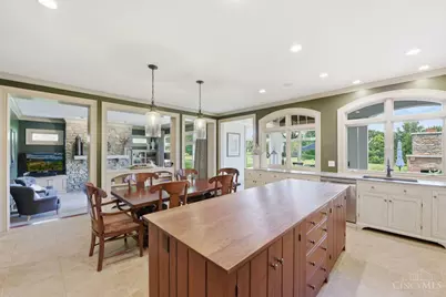 8236 Cherry Laurel Drive, Liberty Township, OH 45044 - Photo 19