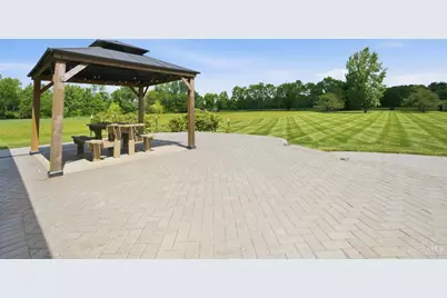 4082 Laura Marie Drive, Waynesville, OH 45068 - Photo 9
