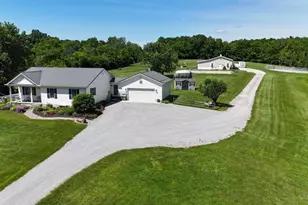 8024 Hightop Rd, Penn Township, OH 45133 - Photo 5