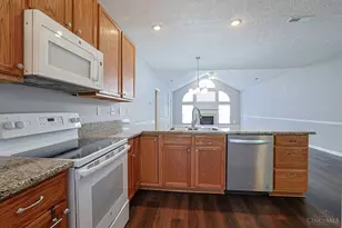 5655 Harbourside Dr, Deerfield Township, OH 45040 - Photo 13