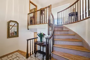 8818 Morgan Raiders Ln, Sycamore Township, OH 45236 - Photo 5