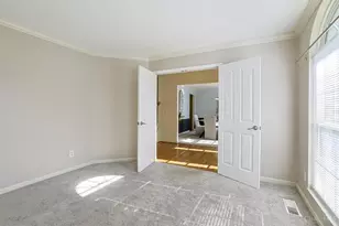 10194 Meadowknoll Dr, Symmes Township, OH 45140 - Photo 9