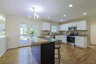 10194 Meadowknoll Dr, Symmes Township, OH 45140 - Photo 17