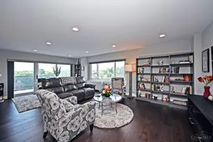 2200 Victory Pkwy, Cincinnati, OH 45206 - Photo 23
