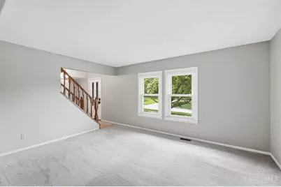 6910 Rushwood Court, West Chester, OH 45241 - Photo 11