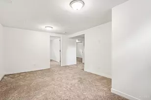 1186 Shepherd Ln, Lincoln Heights, OH 45215 - Photo 25