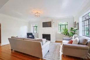 3711 Petoskey Ave, Mariemont, OH 45227 - Photo 9