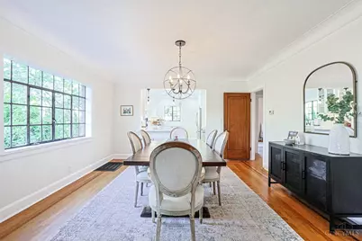 3711 Petoskey Avenue, Mariemont, OH 45227 - Photo 11